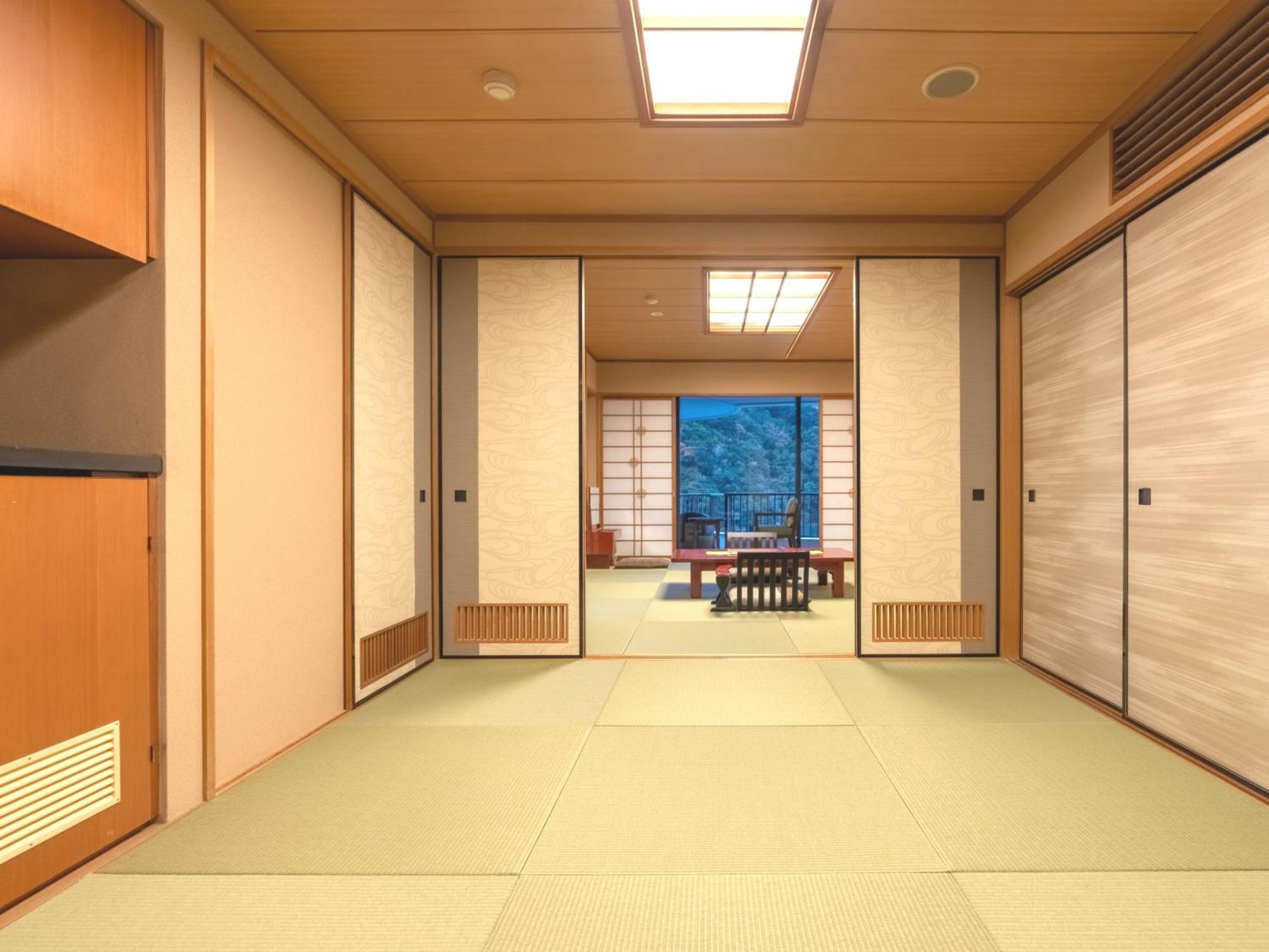 Kumano-Bettei Nakanoshima Nachikatsuura Exterior photo